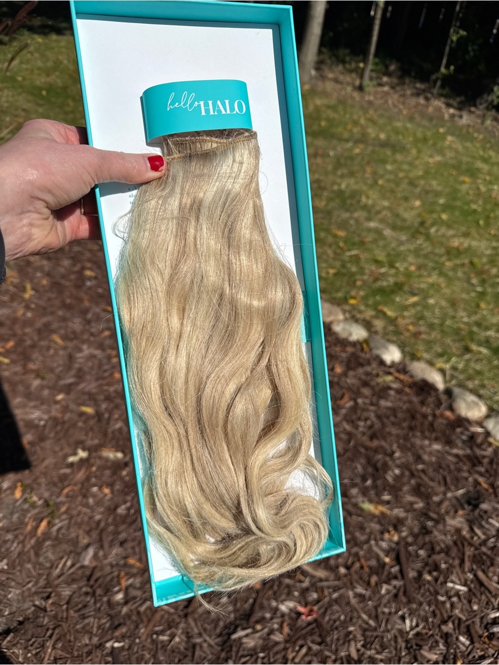 16" Original Blonde Halo Couture Hair Extensions - Picture 8 of 8